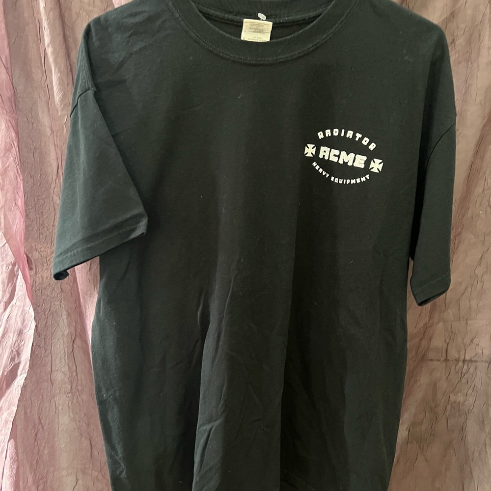 ACME radiator Classic Black Short Sleeve Tee